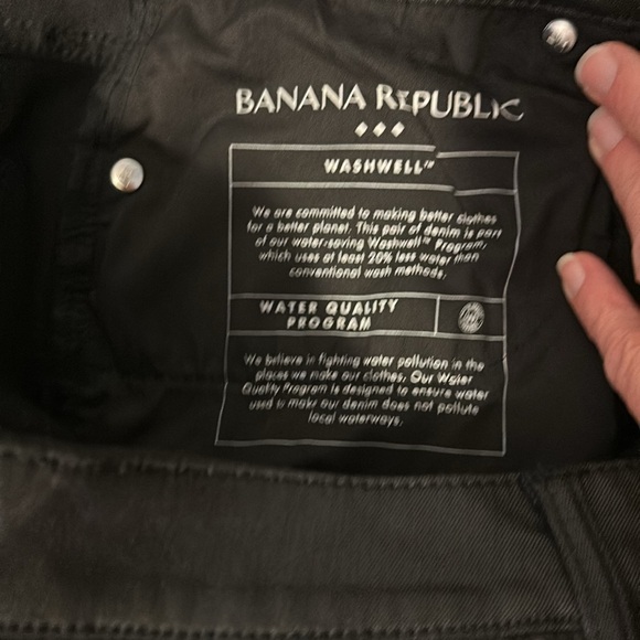 Banana republic leather like pants - Picture 3 of 4